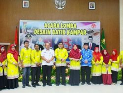 Ricana Djayanti Hambali Buka Acara Lomba Desain Batik Kampar