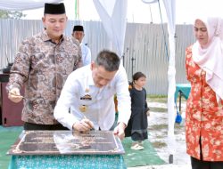 Ketua DPRD Kampar Dampingi Pj Bupati Hambali Meresmikan Pondok Pesantren Baitul Hikmah Indonesia