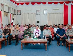 Pj Bupati Kampar Hambali Tandatangani Fakta Integritas PPDB SD dan SMP