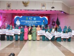 TP PKK Kabupten Kampar Raih Peringkat Pertama Lomba Penyuluhan 10 Program Pokok PKK pada Puncak Hari Kesatuan Gerak (HKG) PKK