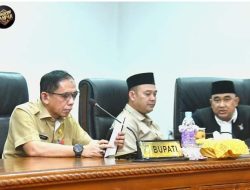 Gelar Rapat Paripurna, DPRD Kampar Berikan Pandangan Umum Fraksi-Fraksi Terhadap 2 Rancangan Perda 2024