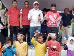 Resmi Dibuka, Asisten III Setda Kampar Ikuti Gerak Jalan Santai Dalam Rangka HUT RI Ke-79