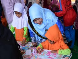 Resmi Buka Lomba Mewarnai Oleh Bunda PAUD Kabupaten Kampar Dalam Rangka Memeriahkan HUT RI Ke-79
