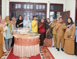 Pj. Ketua TP PKK Kab. Kampar Lakukan Peninjauan Persiapan Lomba Masak Serba Ikan