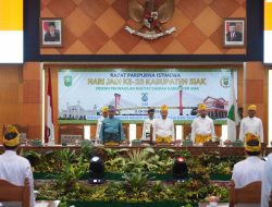Ramlah Hadiri Sidang Paripurna Dalam Rangka HUT Kabupaten Siak