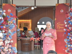 Perayaan Anniversary ke-11, Dewiku Klinik Buka Cabang Baru di Pekanbaru